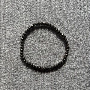 Vintage multifaceted black beaded stretch bracelet